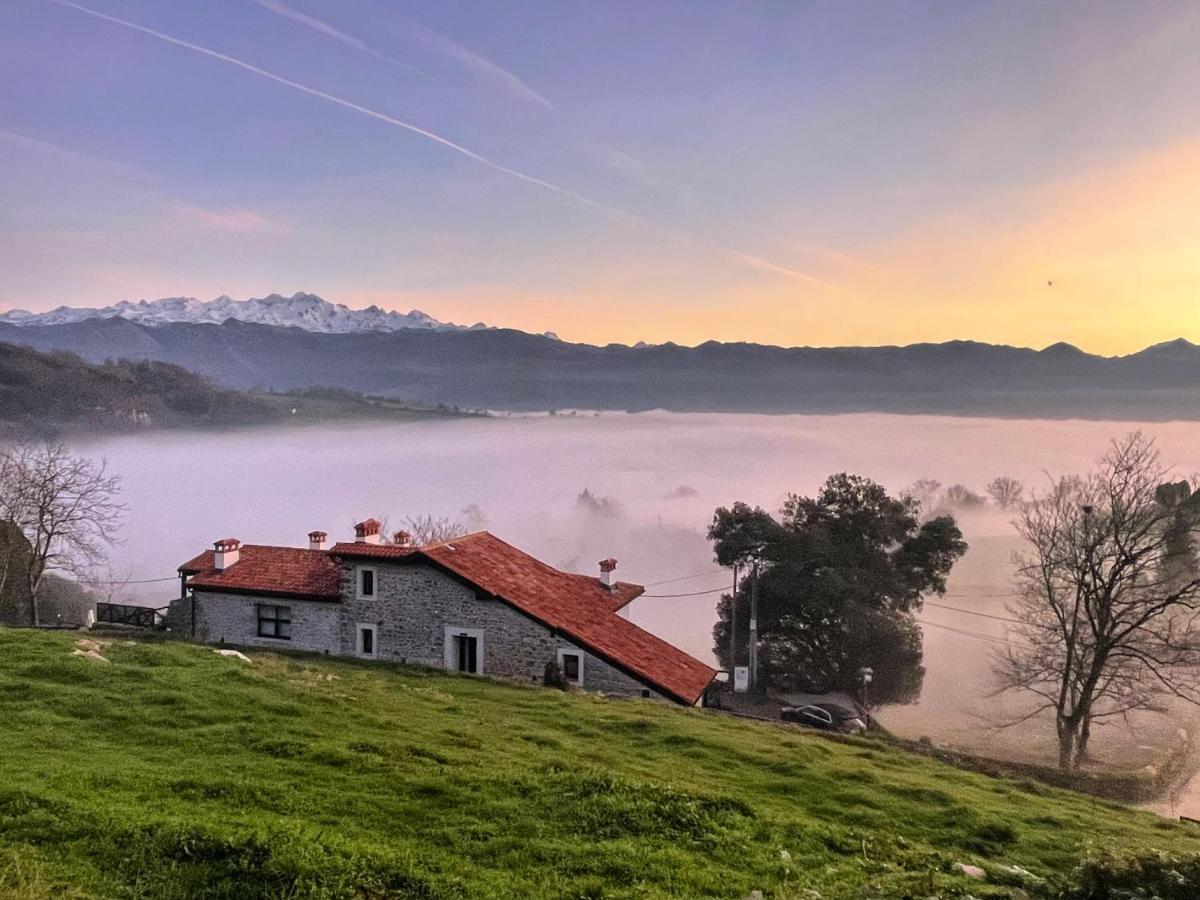 Apartamentos Picabel Onís Zewnętrze zdjęcie
