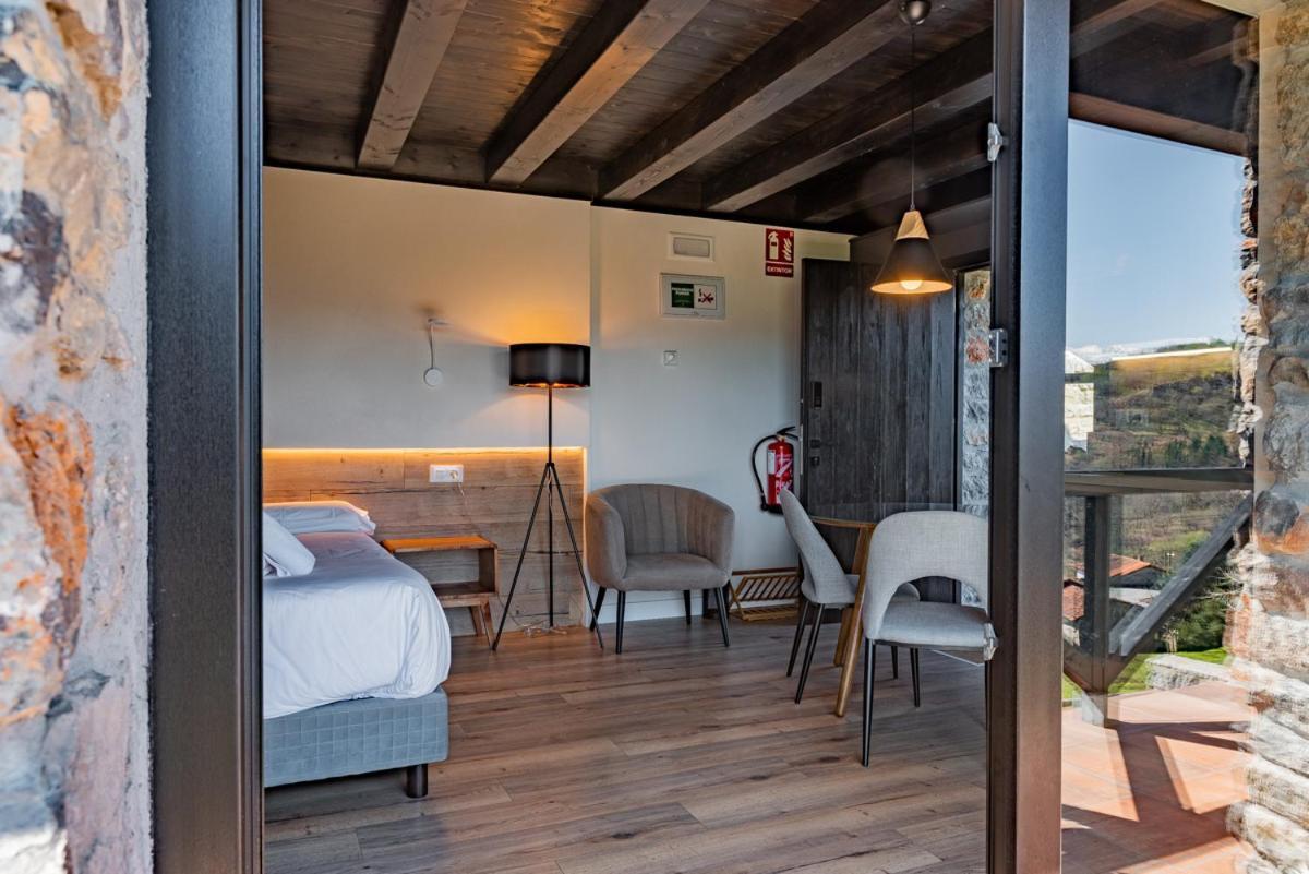Apartamentos Picabel Onís Zewnętrze zdjęcie