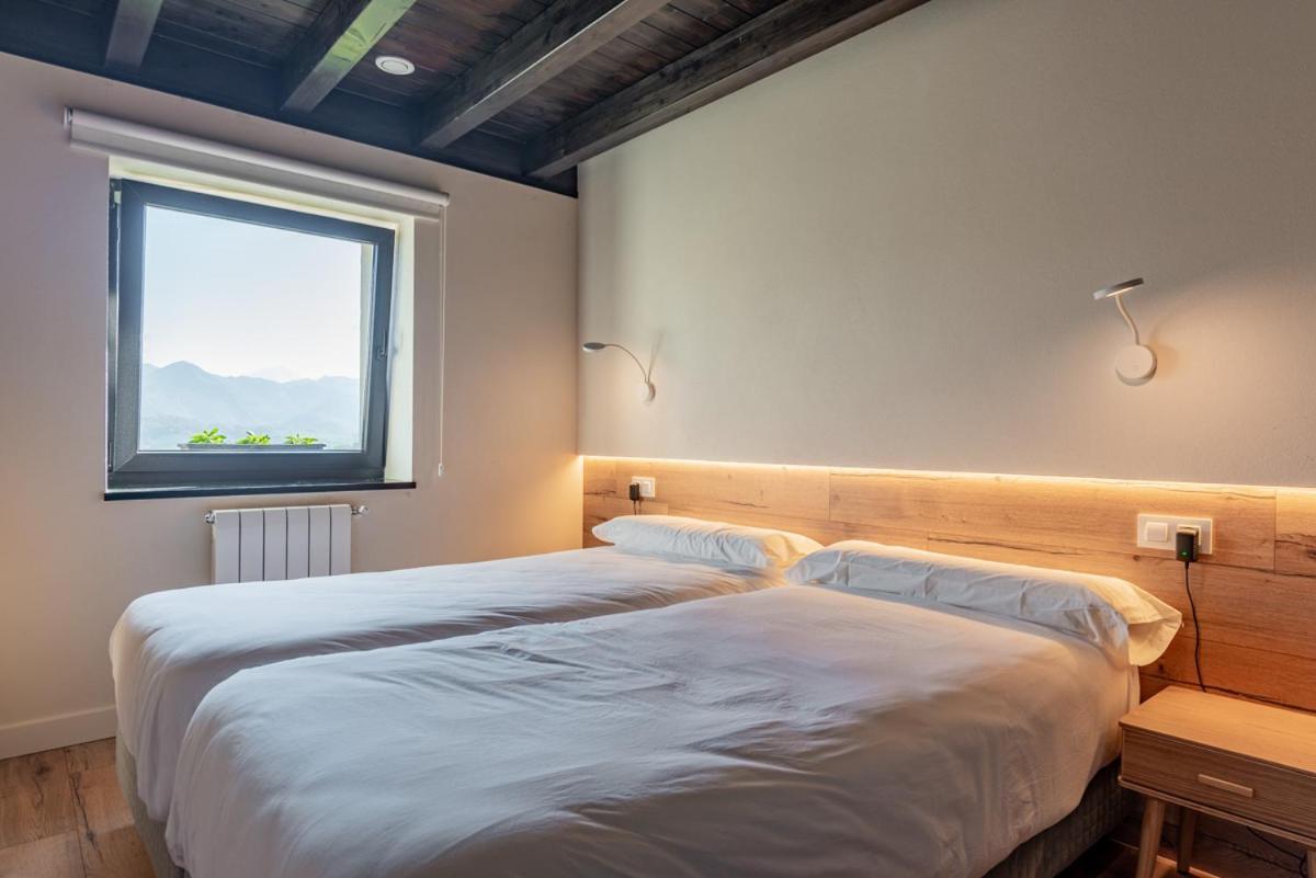 Apartamentos Picabel Onís Zewnętrze zdjęcie